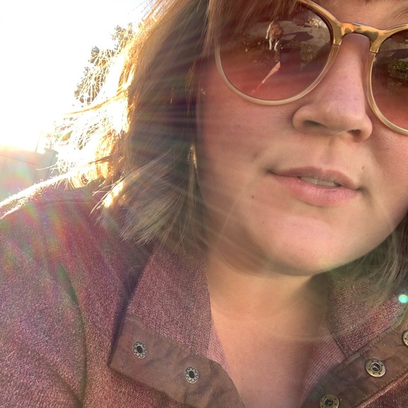 Like this to bookmark my closet! - Picture 2 of 9